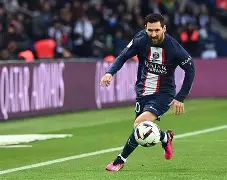 爱游戏体育-圣埃蒂安主场战平巴黎，成为法甲争冠黑马的简单介绍